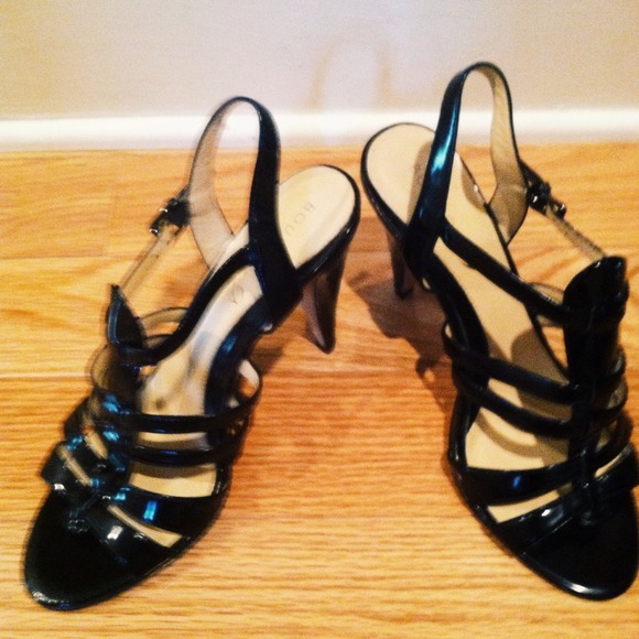 Gladiator sandals - Picture 2 of 4