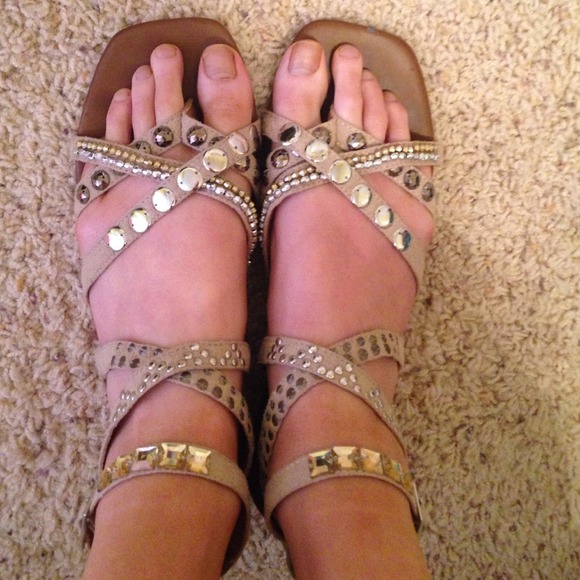 Brown strappy sandals
