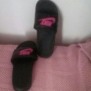 Nike Flip Flop Sandals