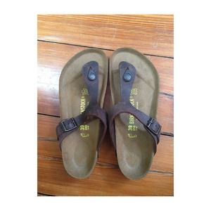 BIRKENSTOCKS NEVER WORN