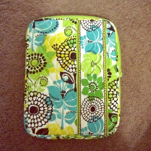BRAND NEW vera bradley ipad/tablet case