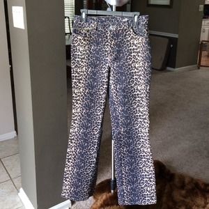 Leopard Jeans. Newport News Jeanology. Size 10.