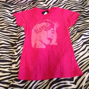 Pink Blondie tee