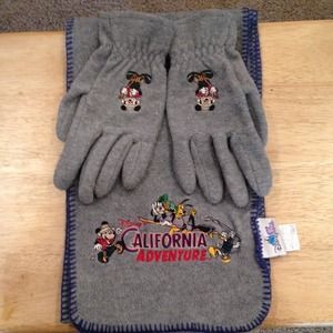 Disneyland scarf and gloves