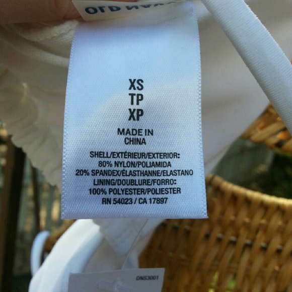 SOLD IN BUNDLE 2 piece Bikini - Picture 3 of 4