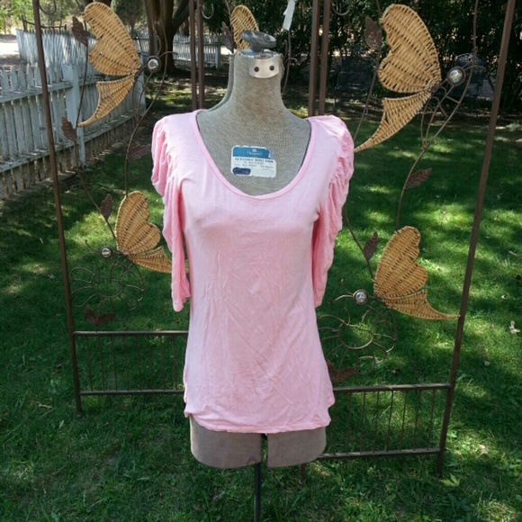 Bundled NWOT Pink puffy sleeve top - Picture 2 of 4