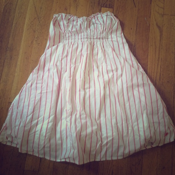Sweetheart pink and white striped summer dress