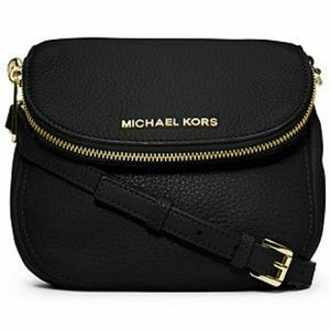 MICHAEL KORS CROSS BODY