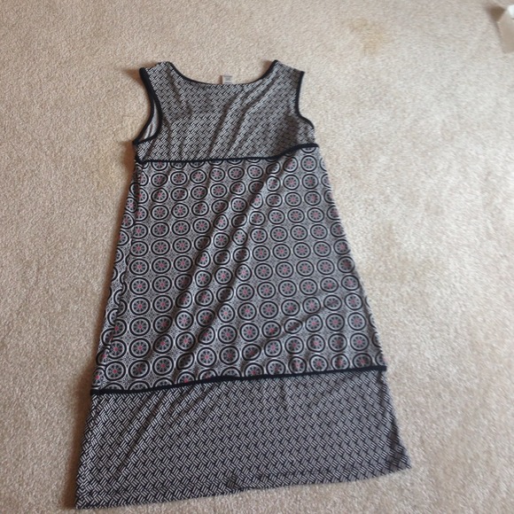 Max Studio size S - Picture 3 of 4