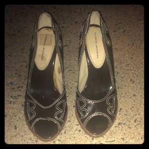 👠 CHINESE LAUNDRY HEELS 👠