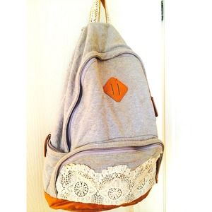 💁REDUCED✔️Urban Outfitters Blue Floral Backpack💛