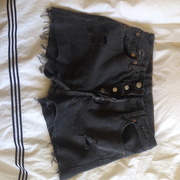 Levi's high wasted shorts