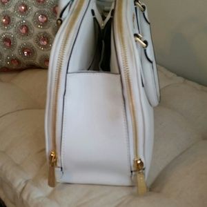 Michael Kors Bags - π― Authentic Michael Kors Handbag Michael Kors Bags - π― Authentic Michael Kors Handbag