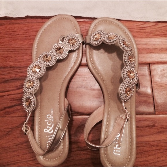 Fibi & Clo sandal size 9