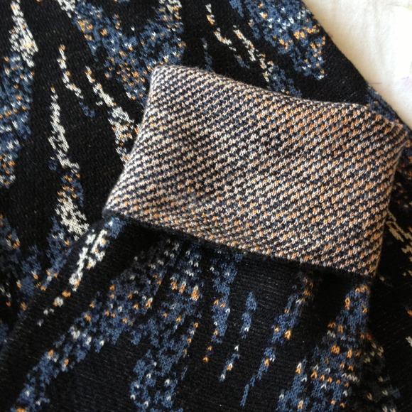 🔥Final price🔥BCBGMAXAZARIA printed legging - Picture 3 of 4