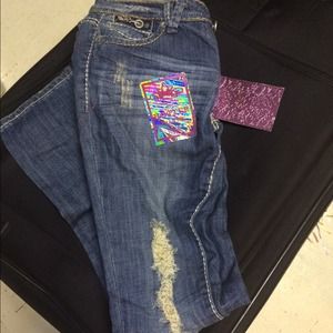 Almost Famous Jeans size 3