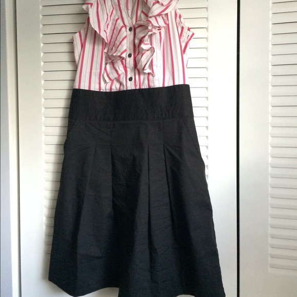 Express Design Studio Ruffled Dress Size 4 - Picture 2 of 3