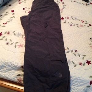 North face cargo Capri.