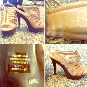 Jessica Simpson sexy heels