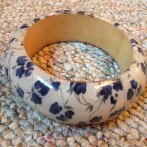 Acrylic coated fabric flower bangle