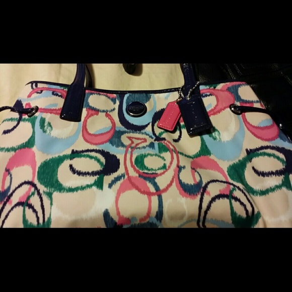 Fun Coach Carryall handbag