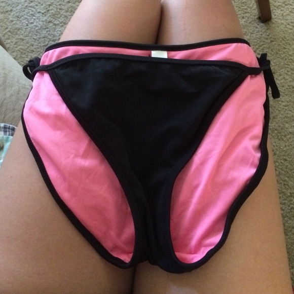 VS PINK string bikini bottom