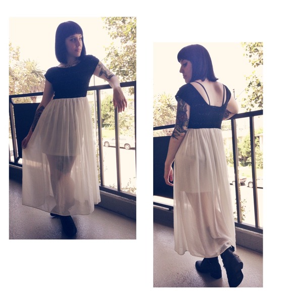 Forever 21 maxi dress.