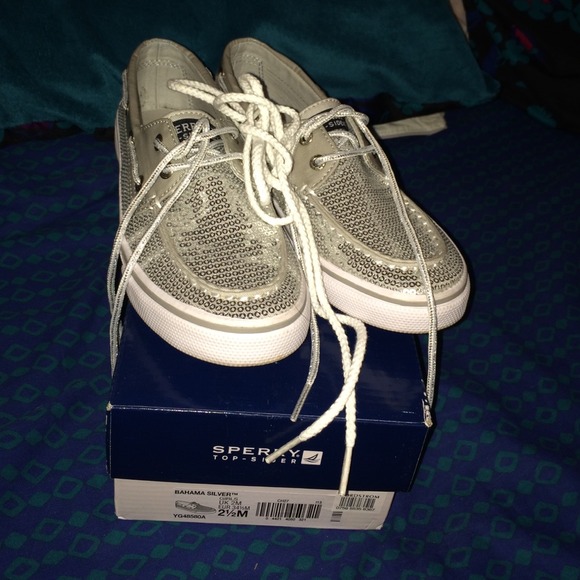 🚫SOLD ON VINTED🚫Bahama silver sperrys - Picture 3 of 3