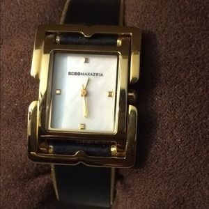 🎀on hold 🎀BCBG maxazria