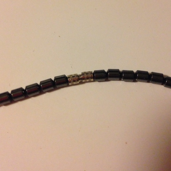 Nacklace - Picture 3 of 3