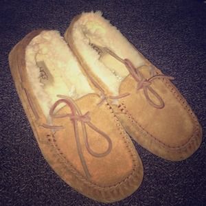 UGG Shearling Slipper moccasins