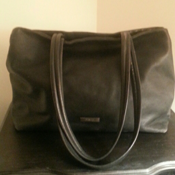 Desmo Italian Leather handbag