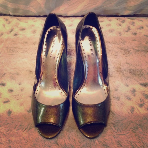 Gianni Bini Shoes - Gianni Bini Heels