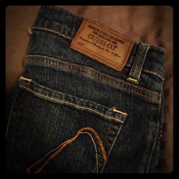 Guess strech jeans (2) pair