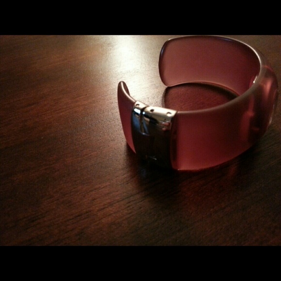 Watch - Picture 2 of 4