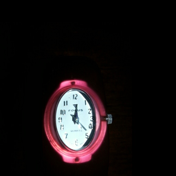 Watch - Picture 4 of 4