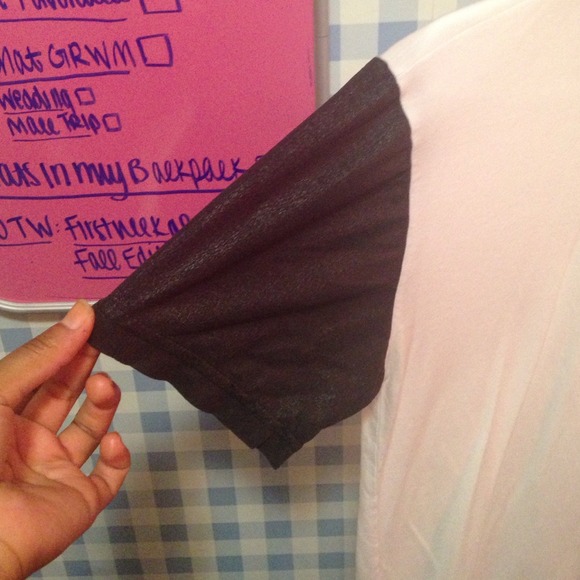 Oversized Tee - Picture 2 of 2