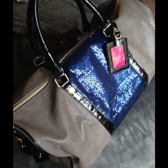 Sassy sexy Steve Madden duffel