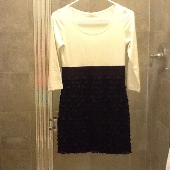 Forever21 black & white Dress