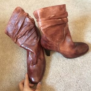 Brown Pata Pata Boots