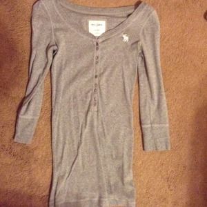 Abercrombie Gray Quarter Sleeve