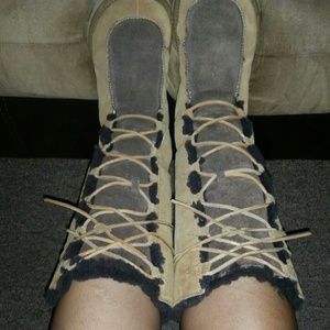 Chestnut color tall uggs boots bundle deal