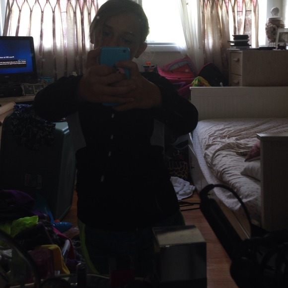 Sweater - Picture 2 of 2