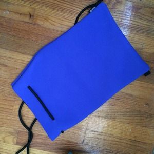 Triangl Neoprene Blue Bag