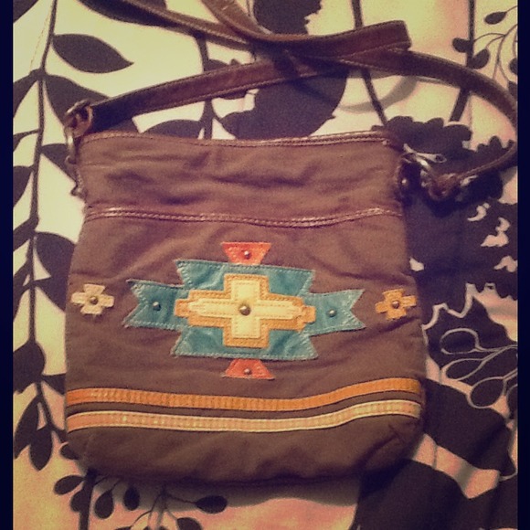 Brown cross body bag 😊