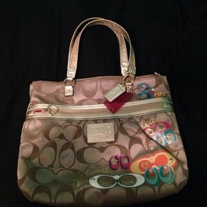 Coach Poppy Tote