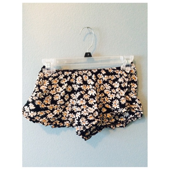 Brandy vodi shorts