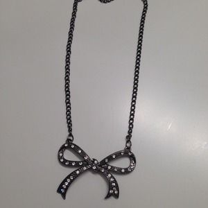 Guess necklace