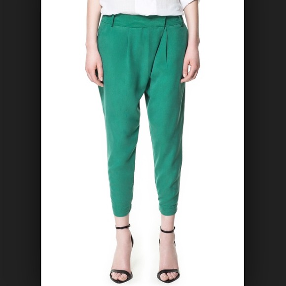 🆕 Zara Green Crossover Trousers