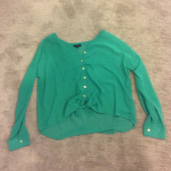 Boutique green dolman style blouse